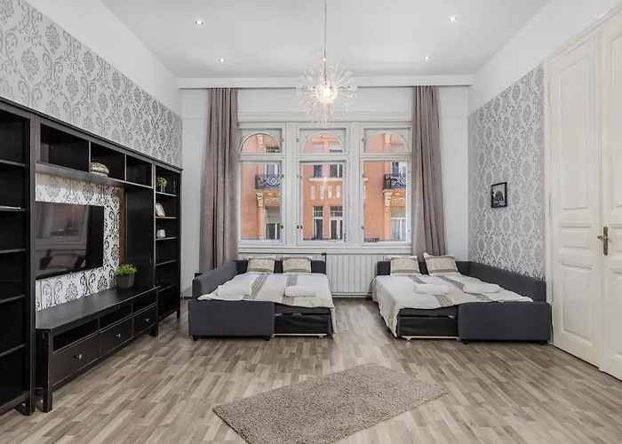 Real Apartments Semmelweis